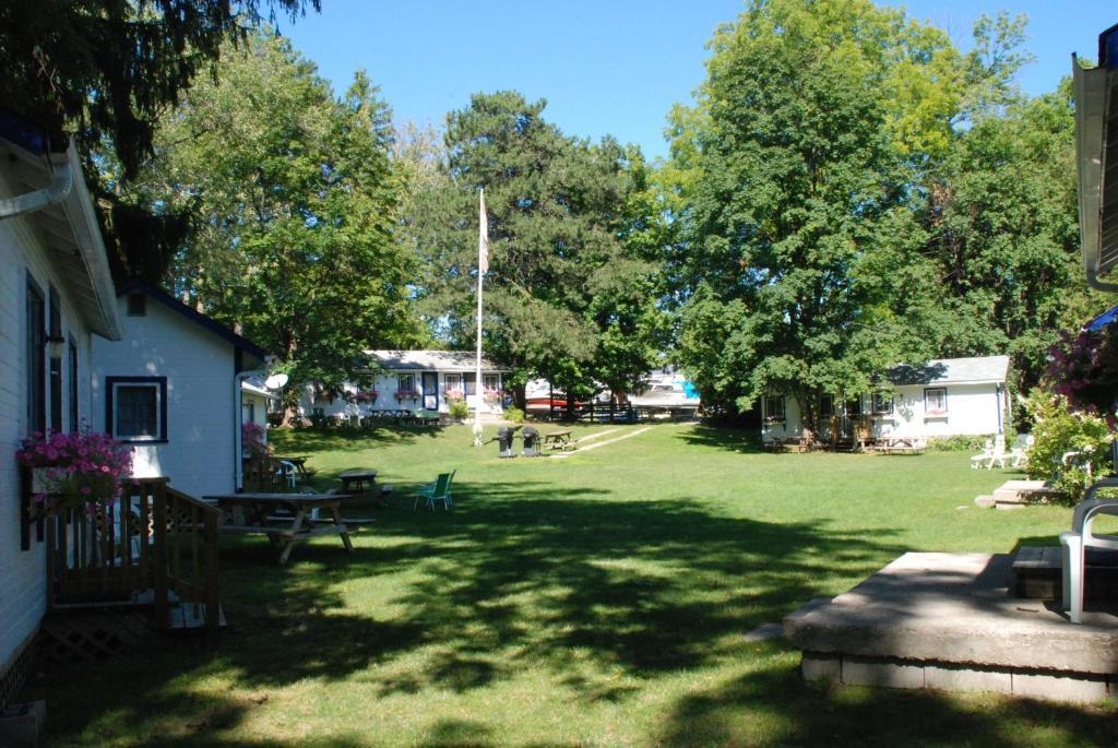 Bayfield River Cottage Colony Inc Bluewater Dış mekan fotoğraf